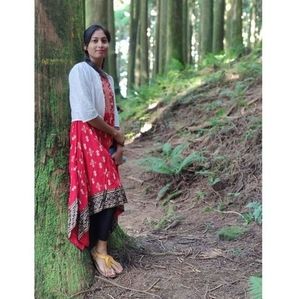 Meet your Posher, Nabanita